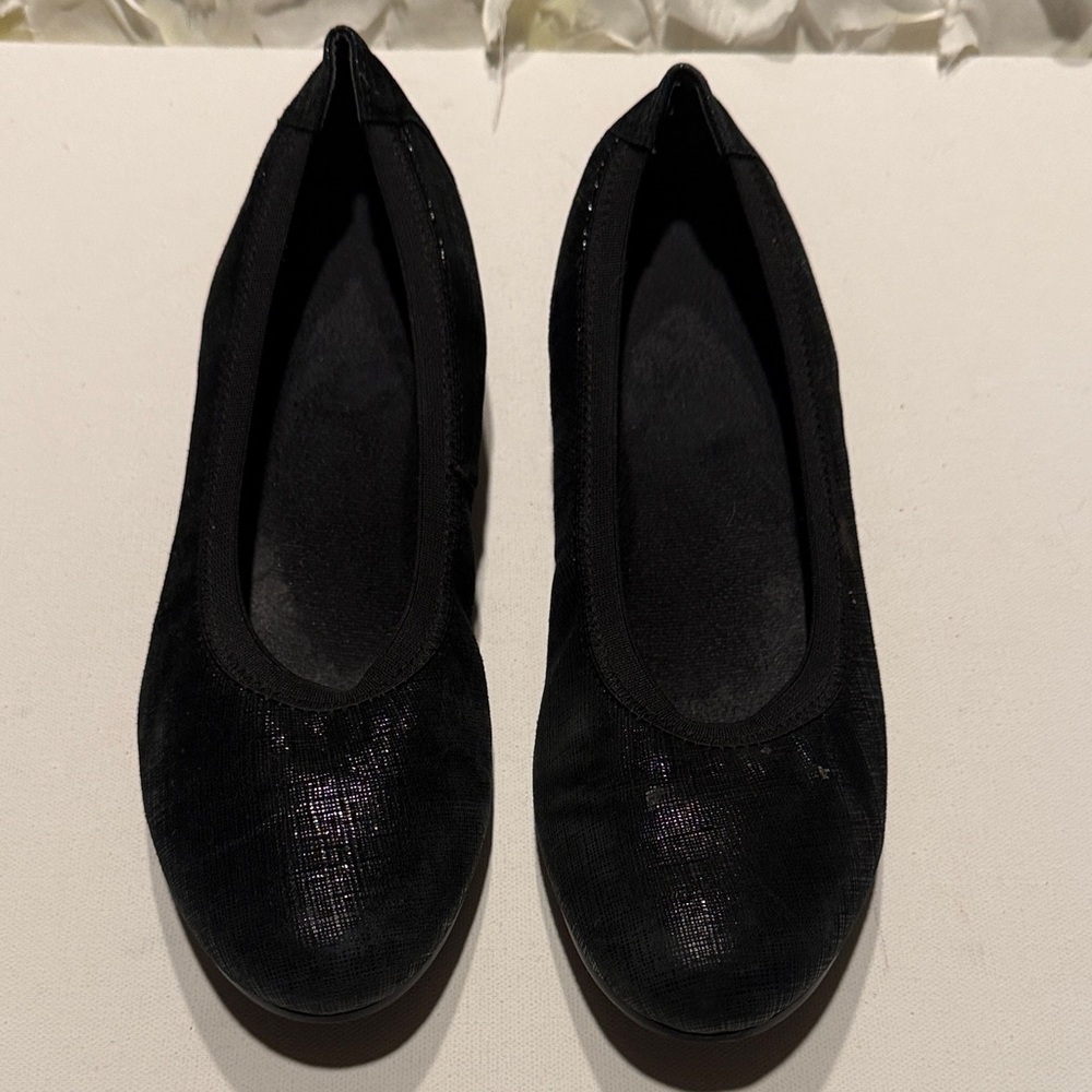 Munro Black Women's Ballet Flats - Shimmer Slip-On Loafers